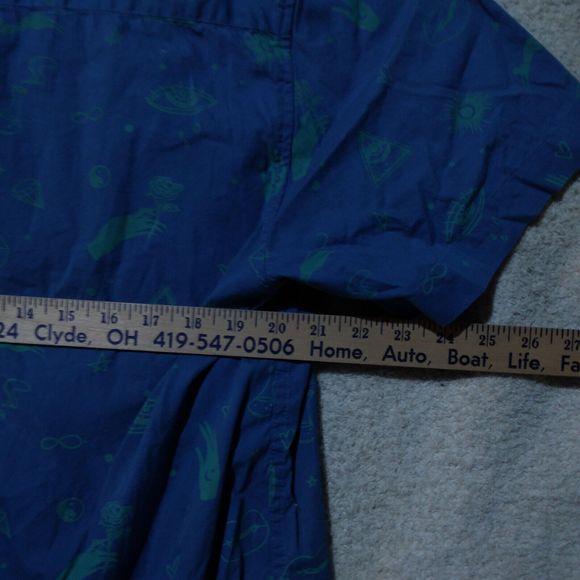 VSTR shirt mens 2XL XXL blue illuminati all over print button short sleeve - Picture 7 of 9